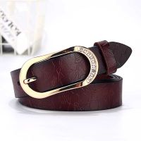 High-quality ladies casual wild belt, high-quality gold inlaid diamonds with exquisite buckles, vintage white embossed belt