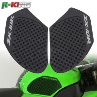 สำหรับคาวาซากิ ZX-10R ZX10R 10R ZX 2011-2015ถังน้ำมันมอเตอร์ไซค์ปลอกปกป้องเข่าสติกเกอร์รูปลอกถังที่ยึดเข่าแก๊ส3M ข้างแผ่นกันกระแทก