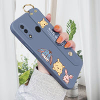 Huawei Nova 4 Nova 3 Nova 3i เคสโทรศัพท์ (สายรัดข้อมือ) การ์ตูนน่ารักวินนี่เดอะพูห์รูปแบบสี่เหลี่ยมขอบซิลิโคนเหลวนุ่มเคส TPU คลุมทั้งหมดเลนส์กล้องป้องกันการกระแทกเคสโทรศัพท์มือถือ