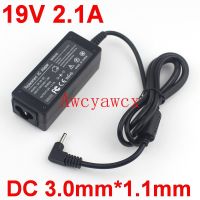 19V 2.1A 40W AC Adapter Charger Power Supply For SAMSUNG Ultrabook NP530U3C NP535U3C NP540U3C POWER SUPPLY CHARGER 3.0x1.1MM