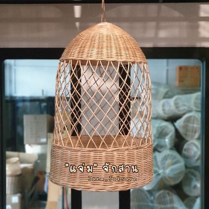 แจ่มจักสาน-โคมไฟหวาย-rattan-light-โคมไฟจากเครื่องจักสาน-โคมไฟสาน-โคมไฟ