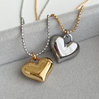 LAC.COLLECTION - Half Hearted Necklace สร้อยคอจี้รูปหัวใจ ทูโทน