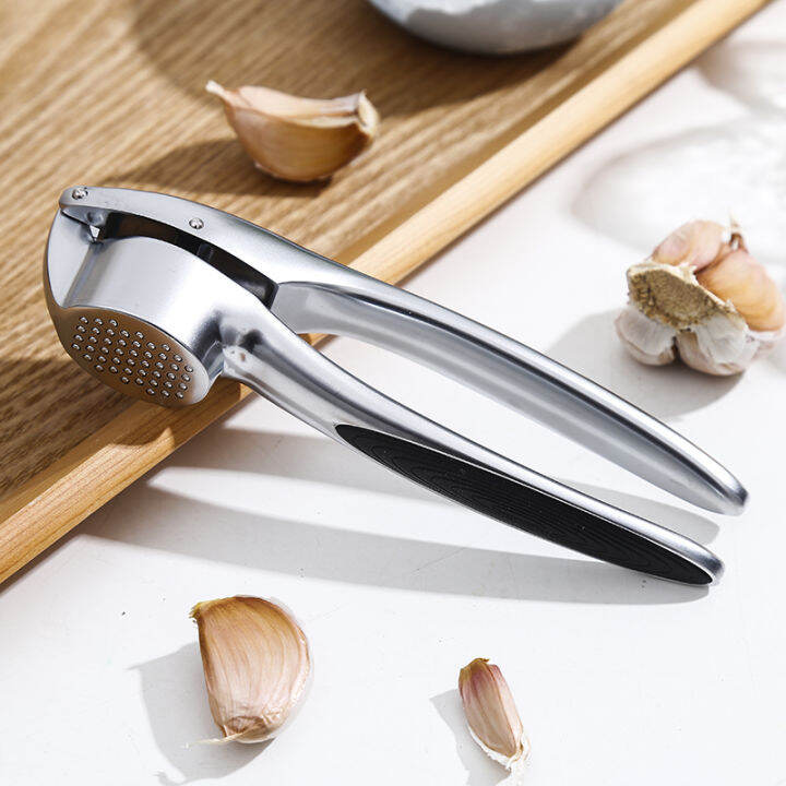 professional-garlic-press-heavy-soft-handled-zinc-alloy-garlic-mincer-and-crusher-เครื่องมือห้องครัว