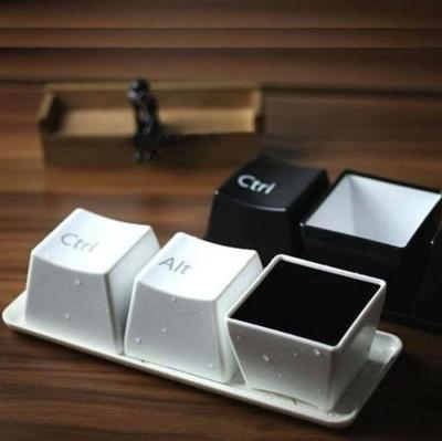 [HOT QIKXGSGHWHG 537] สร้างสรรค์ถ้วยชาชุดแป้นพิมพ์แฟชั่นถ้วยสีดำ Ctrl Del Alt 3ชิ้น/แก้วของขวัญโปรโมชั่นงานแสดงสินค้าแต่งงาน