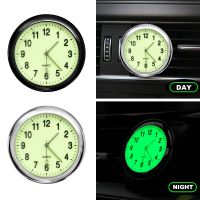 ✉☇ Mini Luminous Fashion Car Clock Automobiles Internal Stick-On Digital Watch Mechanics Quartz Clocks Auto Ornament 40mm 43mm