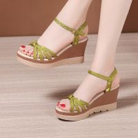 Wedge sandals female in the summer of 2023 the new sponge thick bottom waterproof Taiwan one word with frosted joker big yards female sandals