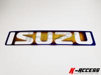 เพลทครอบโลโก้ Isuzu สีไทเทเนียม