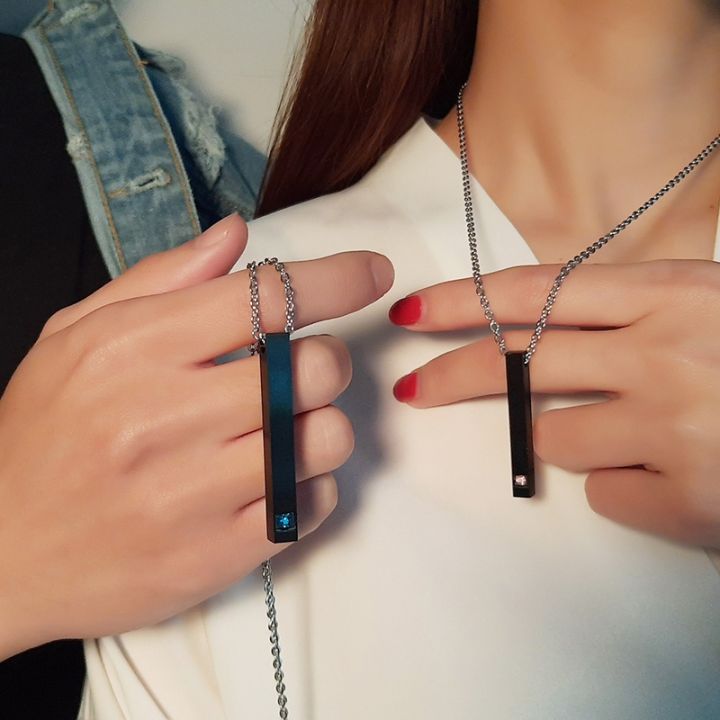 vnox-customize-couple-necklaces-trendy-vertical-bar-pendant-for-men-women-engraving-name-anniversary-gift