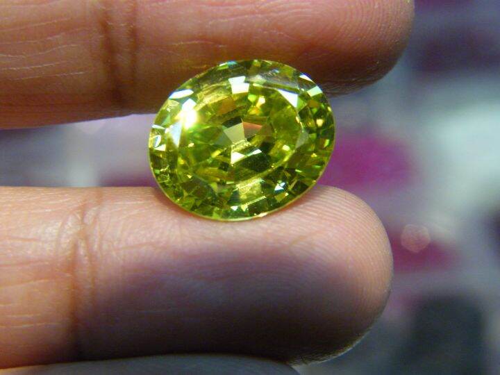 peridot-สีเพอริดอท-พลอยอัดสี-เพชรรัสเซีย-diamond-cubic-zirconia-18-กะรัต-carats-1เม็ด-1-pieces-เกรด-สวยไฟดีค่ะ