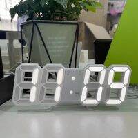 นาฬิกาแฟชั่น3D เสียบผนัง USB แบบมัลติฟังก์ชั่นตกแต่งบ้าน