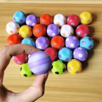 1pc 35mm Kawaii Mini Football Fidget Spinner Spinning Top Fingertip Decompression Stress Relief Fidget Toys