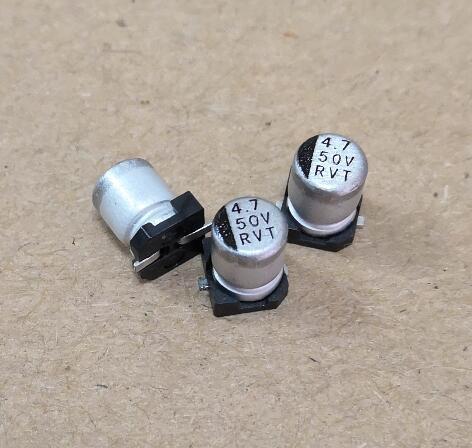 50pcs-50v-4-7uf-4x5-4mm-smd-chip-aluminum-electrolytic-capacitor-4-5-4mm-electrical-circuitry-parts