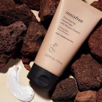 Innisfree Jeju volcanic pore cleansing foam 150ml โฟมหินตะกรันภูเขาไฟ