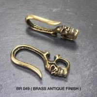 BR049 ตะขอฟิชฮุกลายกระโหลก อะไหล่ทองเหลืองแท้ อุปกรณ์งานหนัง leatherbrass **ราคาต่อชิ้น**