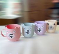 plastic mug แก้วน้ำพลาสติกมีหูจับขนาดกำลังดีน่ารักคละแบบคละลาย