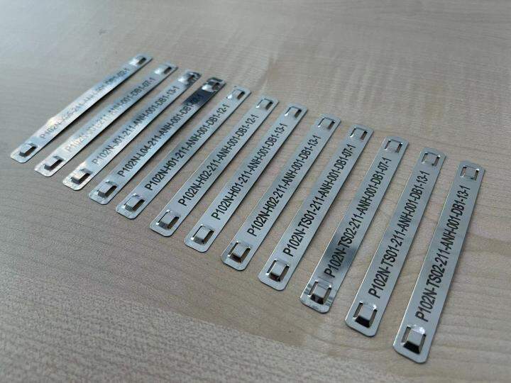 thumbnail image 2 of Numbers 1-10 Stainless Steel Circle Keychain Tags With Key Ring - Silver 2 of 6