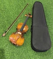 สินค้าพร้อมส่ง !!ไวโอลินไม้ ไวโอลีน  ขนาด 4/4 Violin พร้อมกล่องใส่บุผ้ากำมะหยี่อย่างดีและอุปกรณ์ครบชุด