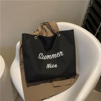 [COD] printing large-capacity casual bag 2022 autumn and winter new chain armpit This years popular shoulder tote