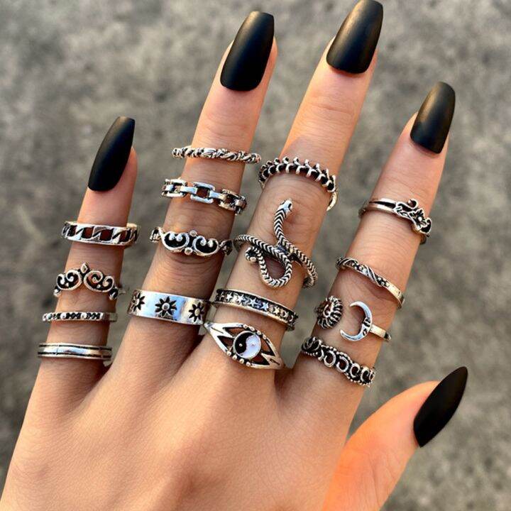 punk-gothic-butterfly-snake-chain-ring-set-for-women-black-dice-vintage-silver-plated-retro-rhinestone-charm-finger-jewelry