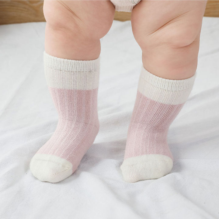 ถุงเท้ากีฬาผ้าฝ้ายสำหรับเด็กแรกเกิดถุงเท้าระบายอากาศระดับข้อเท้า6คู่-ล็อตสีลูกอม