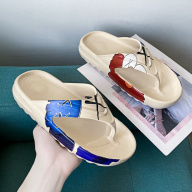 LLIOOLS Dép Lê Chất Lượng Cao 2021 Phiên Bản Hàn Quốc Một Mảnh Catwalk Giày Đi Biển Đế Lắc Thời Trang Đa Năng Phong Cách Instagram Mới Mùa Hè Dép Xỏ Ngón Thường Ngày Giày Nam Mang Đi thumbnail