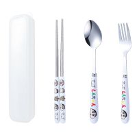 3Pcs/set Cute Crayon Shin Chan Chopsticks Spoon Fork Cutlery Set With Case Portable Travel Stainless Steel Fruit Food Fork Flatware Sets