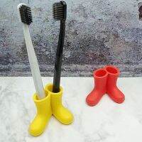 New creative toothbrush holder Mini rain shoes cartoon cute silicone rain boot holder Toothbrush holder Pencil organizer tool