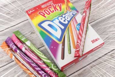 [พร้อมส่ง] Glico Dream Pocky 20 ชิ้น ป็อกกี้ยักษ์ 5 รสชาติ ช็อกโกแลต มัทฉะ เมลอน สตรอเบอร์รี่ และองุ่น