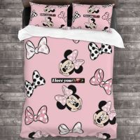 【ในสต็อก】 Disneys Mickeys Mouse Bedding Set Quilt Cover Set ปลอกผ้านวม3ชิ้นพร้อมปลอกหมอน2ใบผ้าปูเตียงเด็กและปลอกผ้านวม