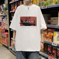 ผู้ชายสไตล์เกาหลีพิมพ์ Graffiti เสื้อยืดแขนสั้นหลวมเสื้อนักเรียน2021ฤดูร้อนใหม่