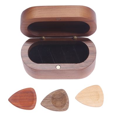 1Pcs Wooden Acoustic Guitar Picks Bass Ukulele Plectrum Hearted Shape Picks Electric Guitar Accessories Music Gift