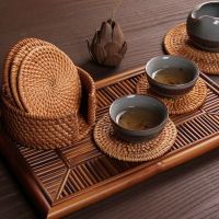 6ชิ้น/เซ็ตจานรองแก้วเครื่องดื่มทอหวาย Placemats รอบบนโต๊ะอาหารเสื่อกังฟูชาถ้วยกาแฟแผ่นอุปกรณ์ครัว