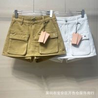 QYBW MIU MIU 2023 Summer new pocket tooling two-color all-match high waist denim shorts womens fashion