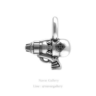 Navar Gallery : ชาร์มปืนฉีดน้ำ เนื้อเงินแท้ 92.5 Water gun Charm Silver 92.5