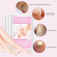 【CW】 1bag 2pcs AQUEST Foot Exfoliation Mask Remove Calluses Rejuvenate Dry Feet Skin Care Essence Sock Type Waterproof Film