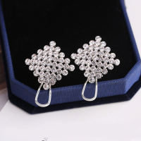 Fashion earrings ต่างหูแฟชั่น ต่างหูเงินแท้925 เวอร์ชั่นเกาหลีแฟชั่น Style รูปแบบใหม่ (สินค้าพร้อมจัดส่ง)