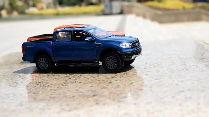 Maisto 1:27 Ford Raptor Pickup Truck Die casting simulasi aloi kereta ...