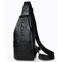 Hot sell Luxury Brand Men Leather Chest Bag Alligator Messenger Bag USB Charging Crossbody Bag Man Chest Pack Crocodile Pattern Sling Bag