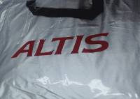 ผ้าคลุมรถซิลเวอร์โค๊ต(แบบหนา) TOYOTA ALTIS แถมฟรี! ม่านบังแดด 1 ชิ้น