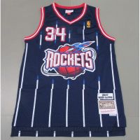 เสื้อคุณภาพสูง จรวด NBA 1996-97 สําหรับผู้ชาย เสื้อกีฬาบาสเก็ตบอล ปักลายทาง 34 Hakeem Olajuwon M N สีน้ําเงินกรมท่า สไตล์เรโทร