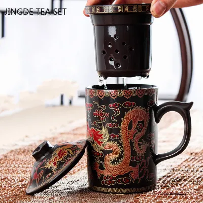 ของแท้กาน้ำชาดินเหนียวสีม่วงลายมังกรถ้วยชาขนาดใหญ่กรองชาชง Puer ถ้วยน้ำชาที่มีการจัดการโทถ้วยบ้านชุดน้ำชา