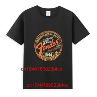 พิมพ์ที่ยอดเยี่ยมผู้ชายเสื้อยืดขนาดใหญ่ Fender Guitar 1946โลโก้คลาสสิกสีดำ TShirt ใหม่ล่าสุด Mens Popular Tees เสื้อ novel