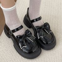 รองเท้าส้นสูงหัวเข็มขัดรูปหัวใจน่ารักสำหรับผู้หญิงรองเท้ามีโบว์ผูกหนังแก้ว Mary Jk รองเท้าผู้หญิงสไตล์ญี่ปุ่นสำหรับฤดูใบไม้ร่วง