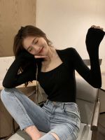 original Uniqlo NEW Sexy square-neck chic knitted top for women in spring and autumn. Slim-fitting black sweater low-necked tight-fitting bottoming shirt with a stylish look.