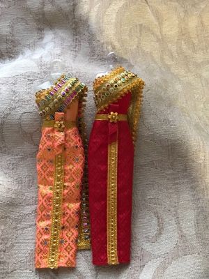 ชุดไทยสไบผ้าทอง ริมหยัก/สังวาลย์คู่  สำหรับตุ๊กตาบาร์บี้
