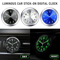 ▼┇ In-Car Mini Luminous Car Clock Automobiles Internal Stick-On Watch Mechanics Quartz Clocks Auto Ornament 40mm 43mm Digital Clock