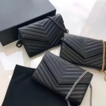Original Carolina Herrera Shoulder/Baguette/Kili Kili Bag — OPEN FOR  LAYAWAY, Women's Fashion, Bags & Wallets, Shoulder Bags on Carousell