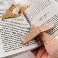 Wooden Thumb Bookmark High Quality Book Page Holder Convenient Thumb Book Holder Book Clip Fast Reading Aids Tools