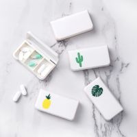 【YF】 Mini Organizer Case 3 Grids Pill Box Tablet Cactus Leaf Dispenser Medicine Boxes Dispensing Medical Kit