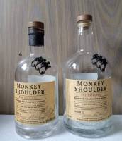 ขวดเหล้าเปล่า Monkey Shoulder